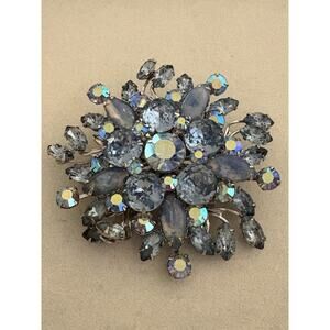 Vtg Aurora Borealis Tiered Floral Rhinestone Brooch Blue Iridescent